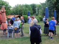 Zwitschernde Muse - Geselligkeit beim Vogelwein